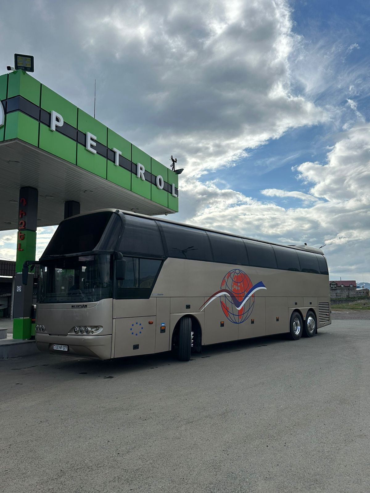 Bus