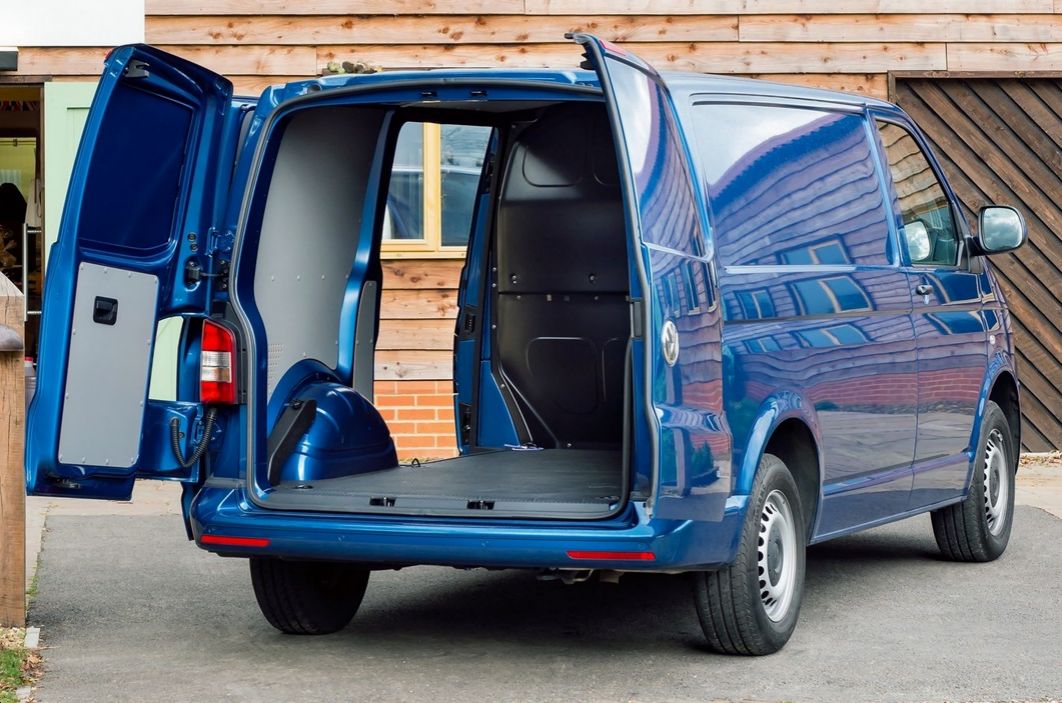 📦 Ուվան Տրանս Տուր – Կատարեք Ձեր բեռնափոխադրումները մեզ հետ միասին, Վանաձորում և ՀՀ տարածքում  091595604 093595604 094595604