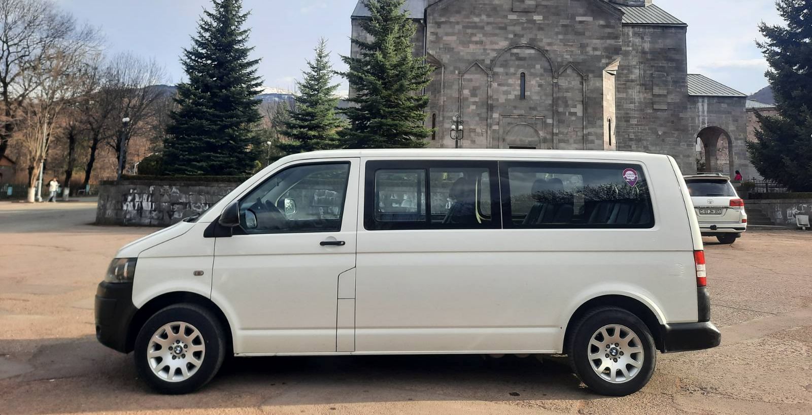 1V. Volkswagen Caravelle 